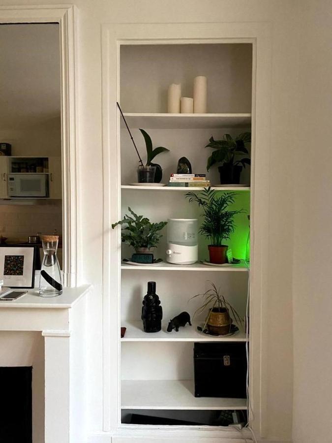 باريس Modern Appartement W/ Tour Eiffel View In The 7Th المظهر الخارجي الصورة